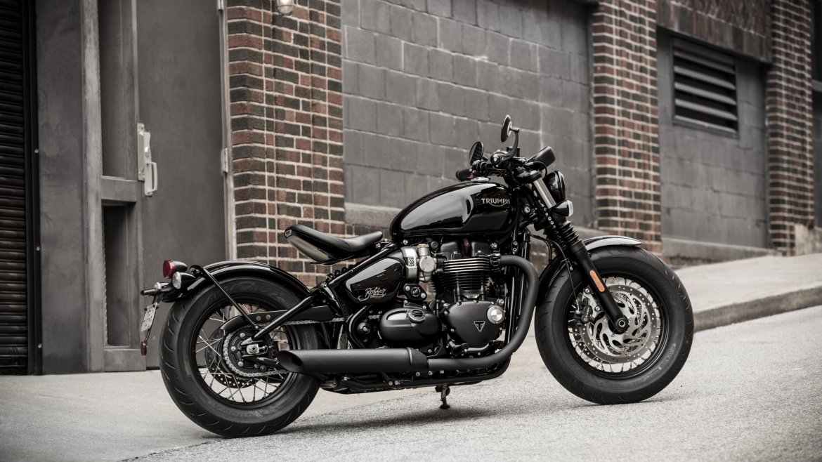 Bobber_Black_Location_Hero.jpg