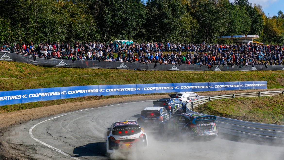 2017_11_GER_ATMOSPHERE_(214).jpg
