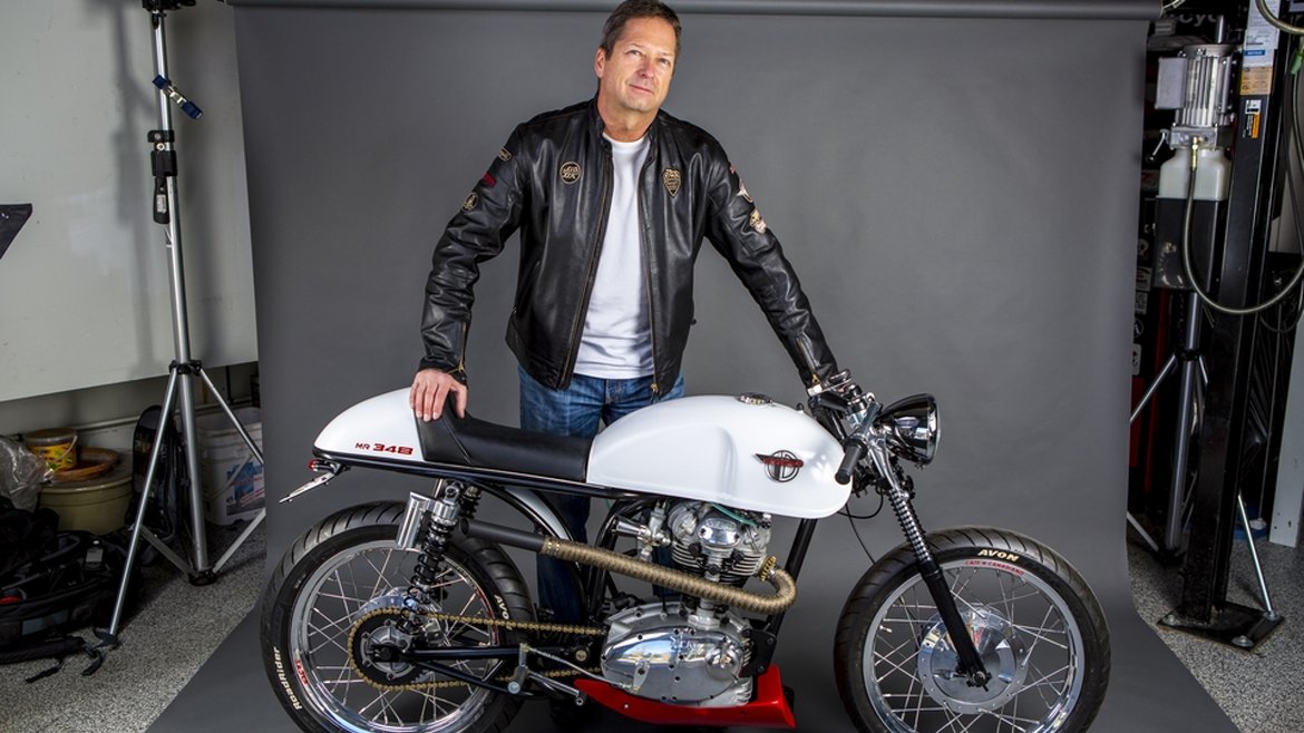 MR348-Garage-Photo-Shoot-Copy.jpg